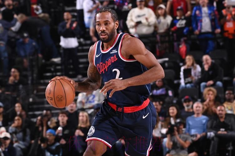 莱昂纳德7记三分33分哈登22+5+8 快船轻取奇才四连胜 莱昂纳德7记三分33分哈登22+5+8 快船轻取奇才四连胜